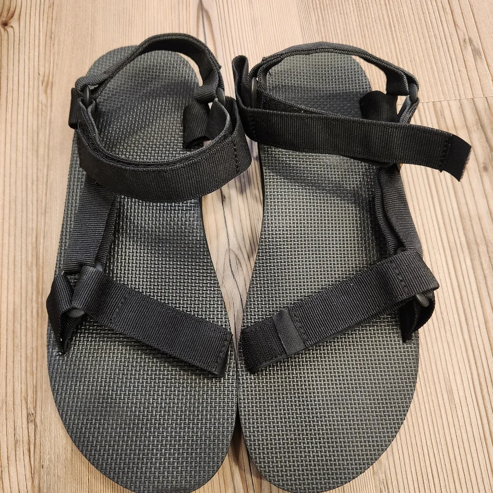 Teva Men's Mid Universal Black Sandal Size 12